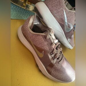 Nike Women's Rose Gold and Silver Sneakers